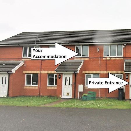 Thesiger Court Apartments - Free Private Parking - By Property Promise Cardiff Kültér fotó