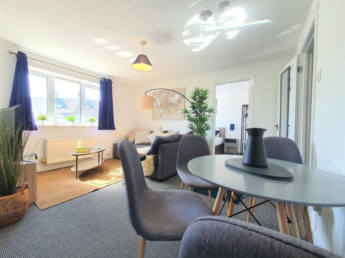 Thesiger Court Apartments - Free Private Parking - By Property Promise Cardiff Kültér fotó